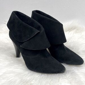 VIA SPIGA black suede ankle heel booties 7M